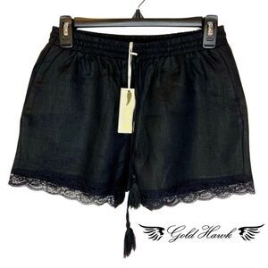 NWT Gold Hawk Black Linen and Lace Shorts with Pockets